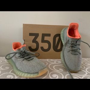 YEEZY BOOST 350 V2, SIZE 6 1/2